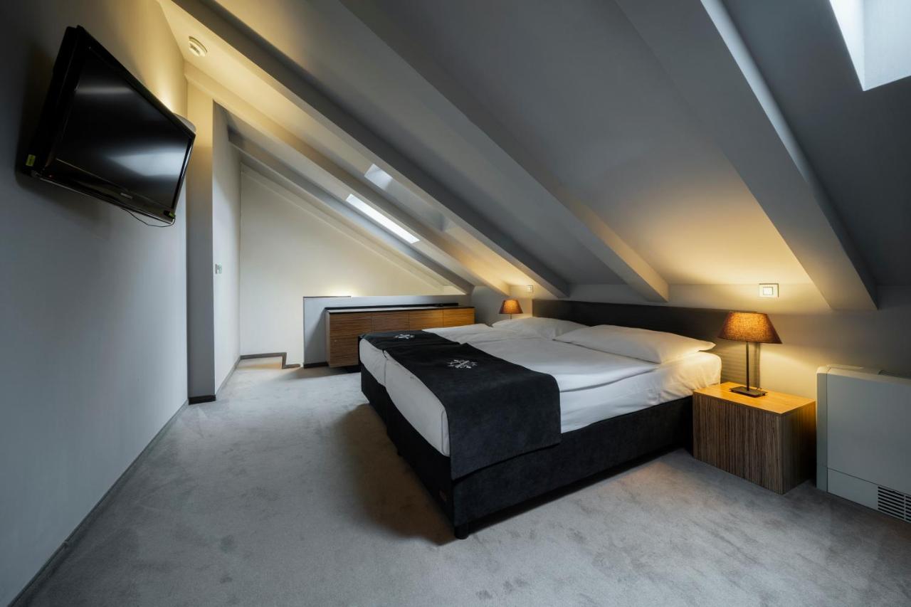 Hotel Noir Прага Экстерьер фото