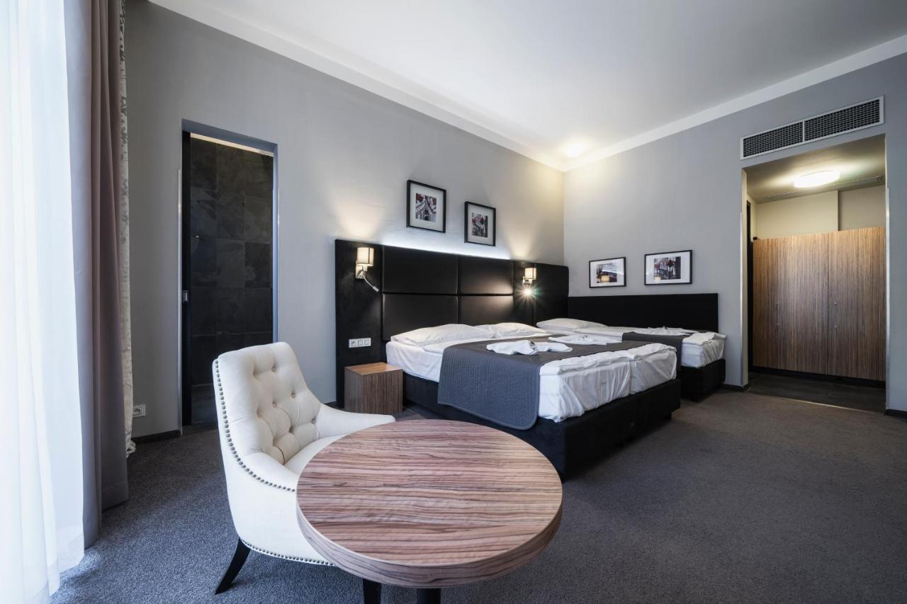 Hotel Noir Прага Экстерьер фото